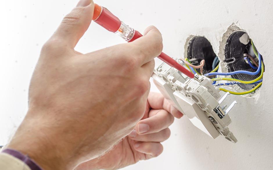 électricien courant faible Paris 15